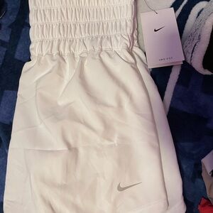 Nike Women's White Training Skirt